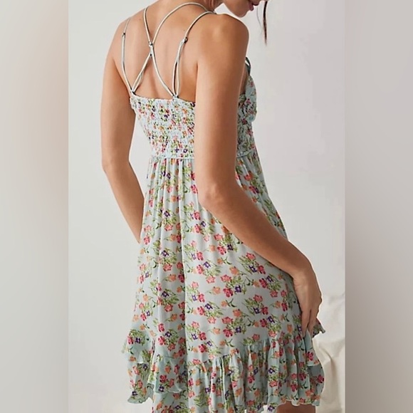 Free People 🩵 Ditsy Floral Mini Dress - Picture 3 of 6